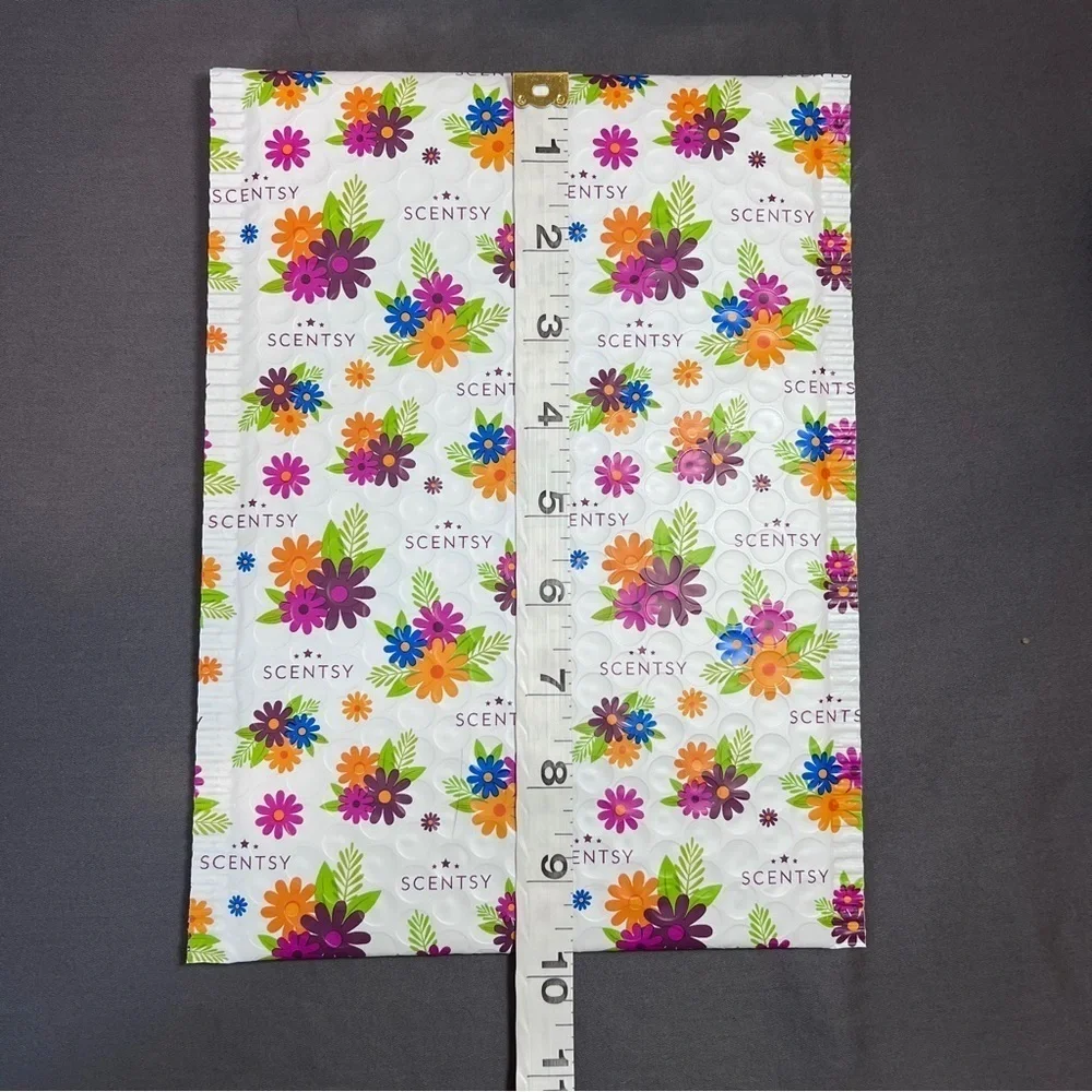 NEW Scentsy Bubble Mailer Envelope Floral - Packages of 25.